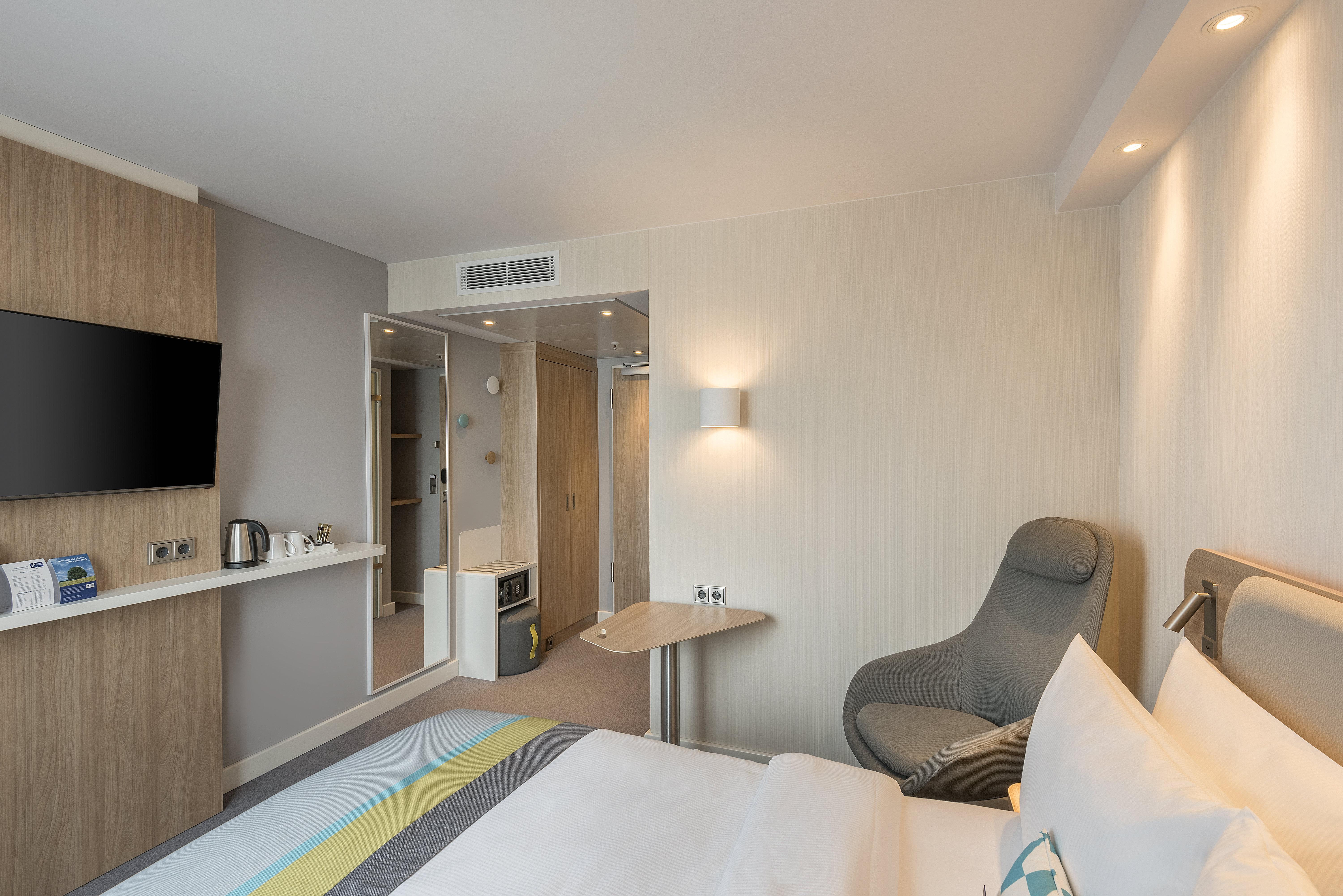 Holiday Inn Express - Cologne - City Centre Экстерьер фото