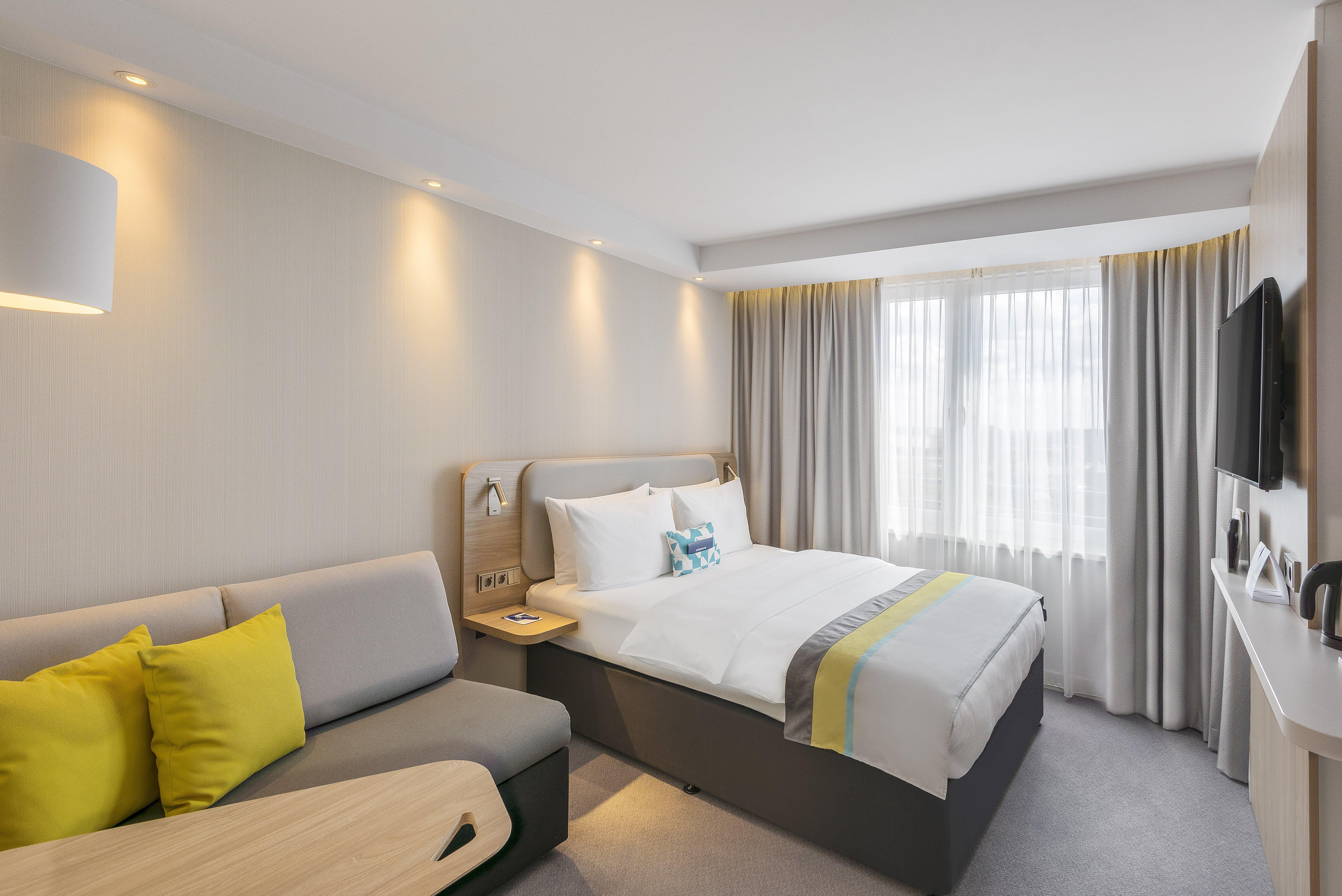 Holiday Inn Express - Cologne - City Centre Экстерьер фото