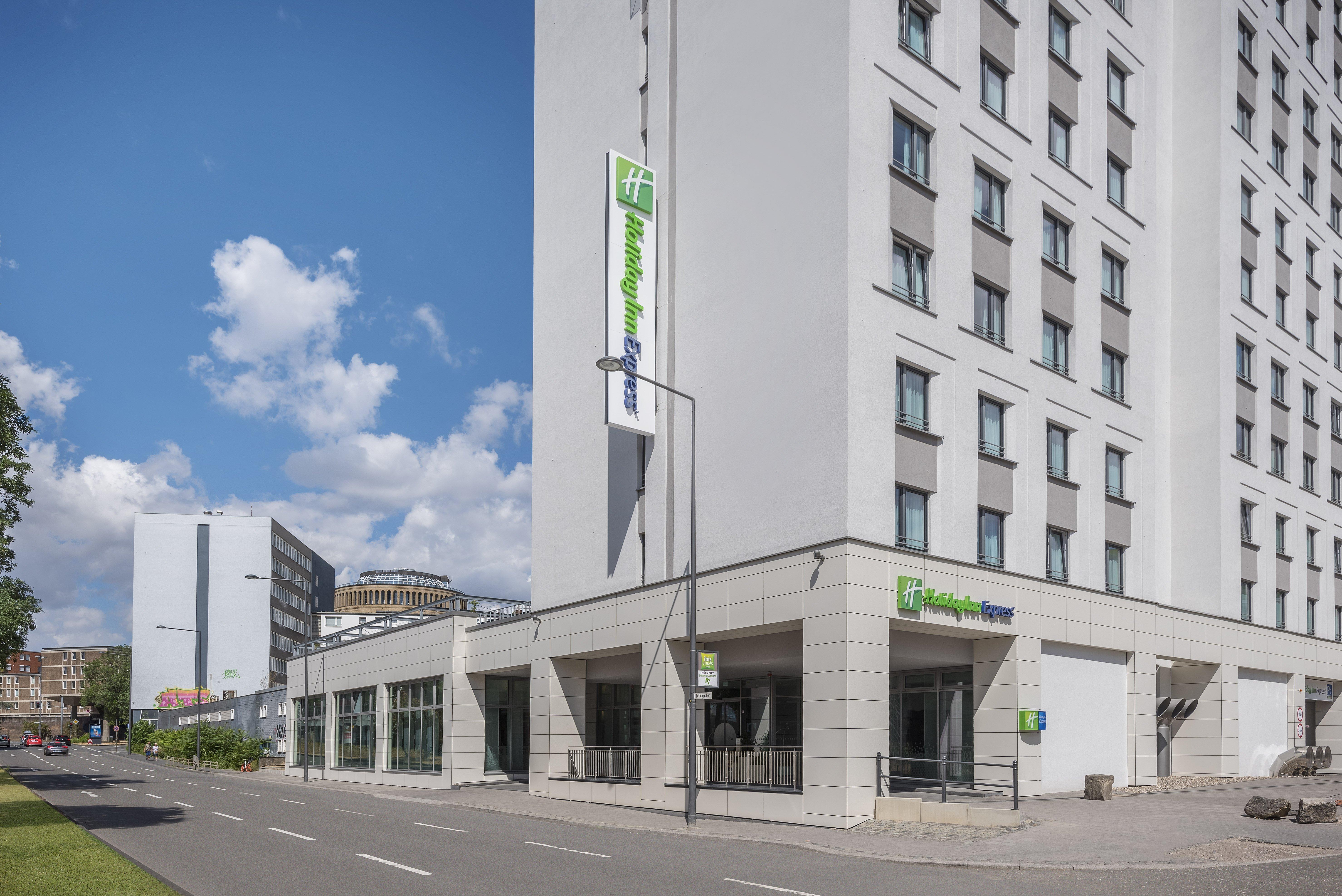 Holiday Inn Express - Cologne - City Centre Экстерьер фото